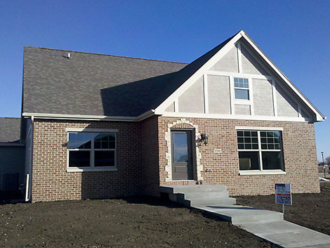 1706 SW 18th Street Prairie Trail in Ankeny, IA 3 Beds, 3 Baths - $289, 000 Builder: MJ Properties Realtor: Kelly Gebauer 515-453-5938 or Ben Vanzee 515-453-6708
